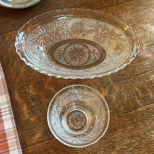 Vintage Duncan Miller "Sandwich Pattern" / 2pc glass bowls